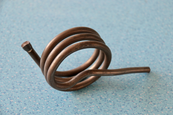 青島彈簧如何制作的？青島彈簧廠帶大家來了解一下！